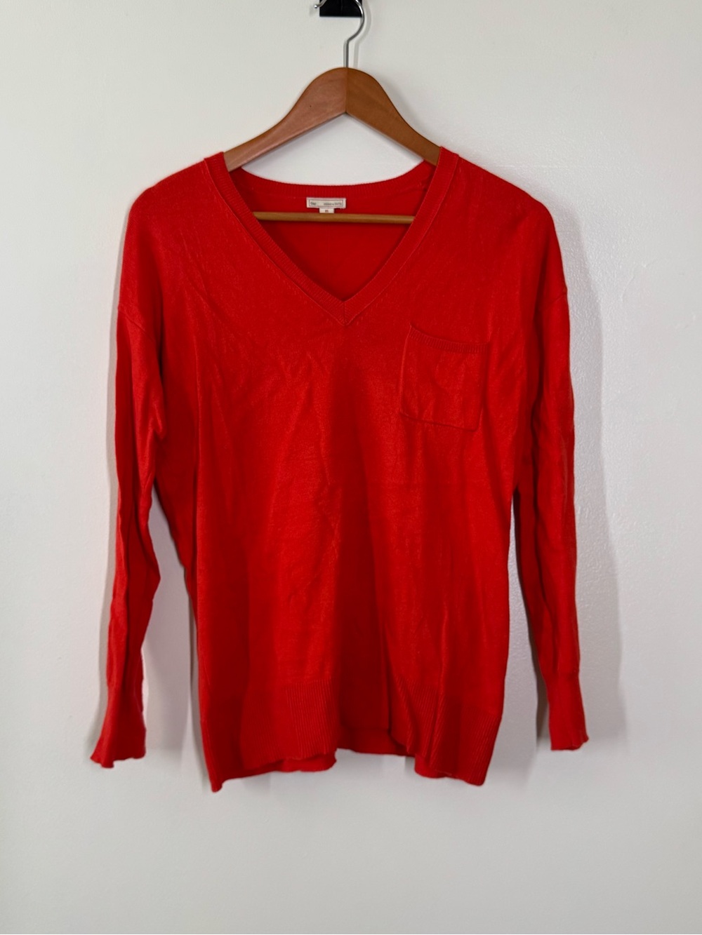 GAP V-neck Sweater - Bright Orange Size XS small pocket on front